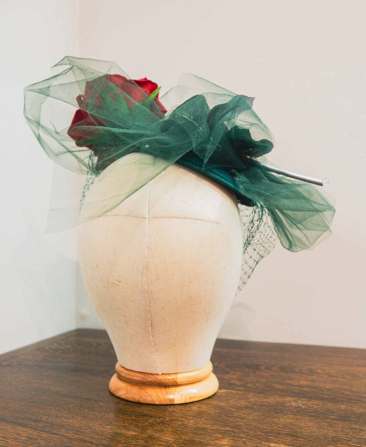 Scarlet Rose Fascinator
