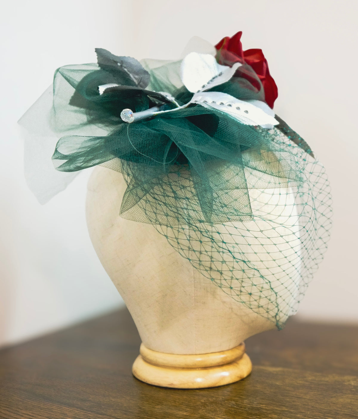 Scarlet Rose Fascinator