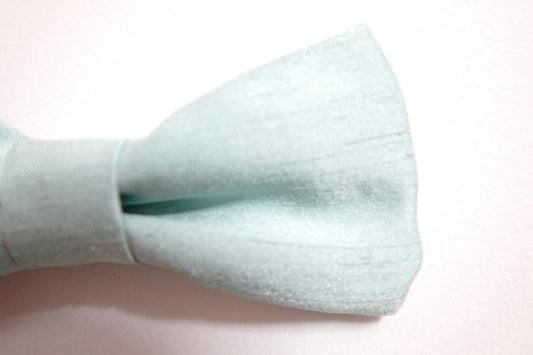 Mint Green Shantung Silk Bow Tie