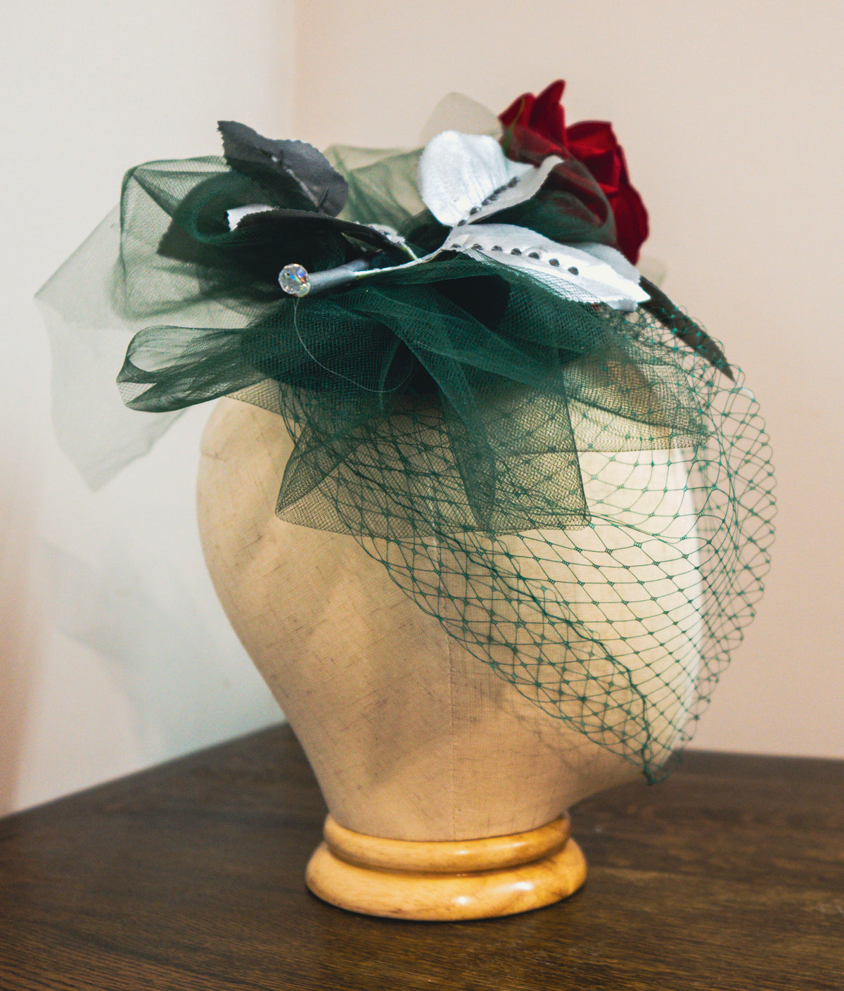 Scarlet Rose Fascinator