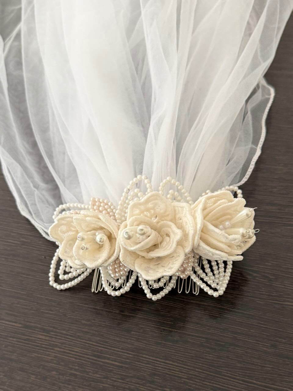 White Two-Tier Bridal Wedding Veil with Embroidered Lace Flowers – Interlaced Blossom
